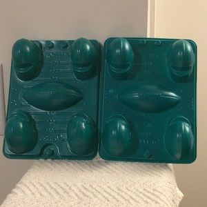Set of 2 Green JELL-O Jigglers Plastic Football & Helmet Molds Super Bowl